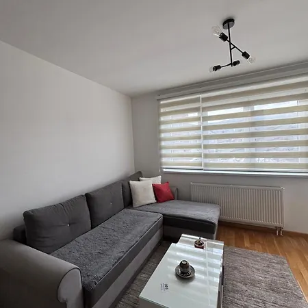 Marija Appartement Pale